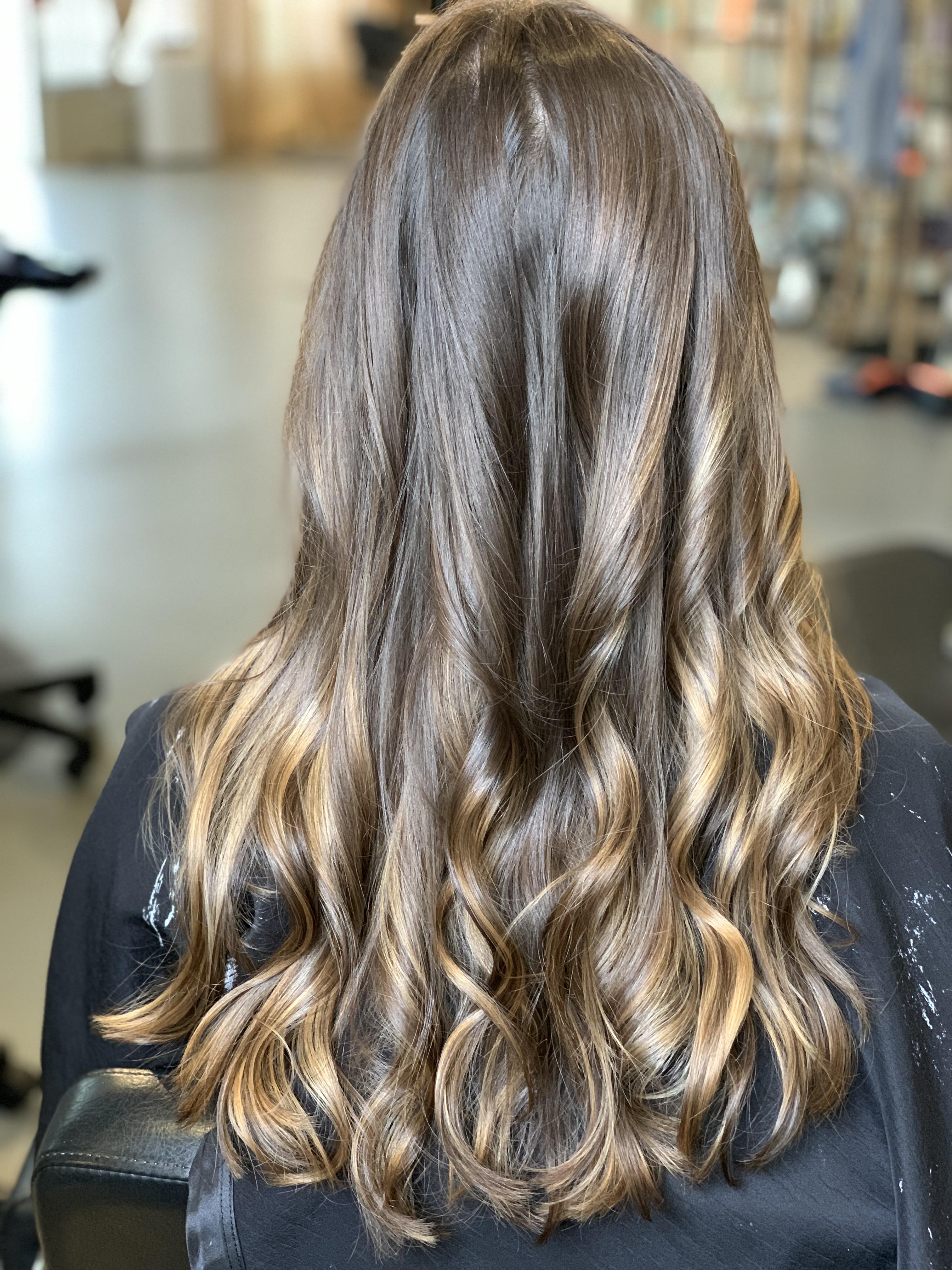 Artist And Muse Salon In Seattle WA | Vagaro